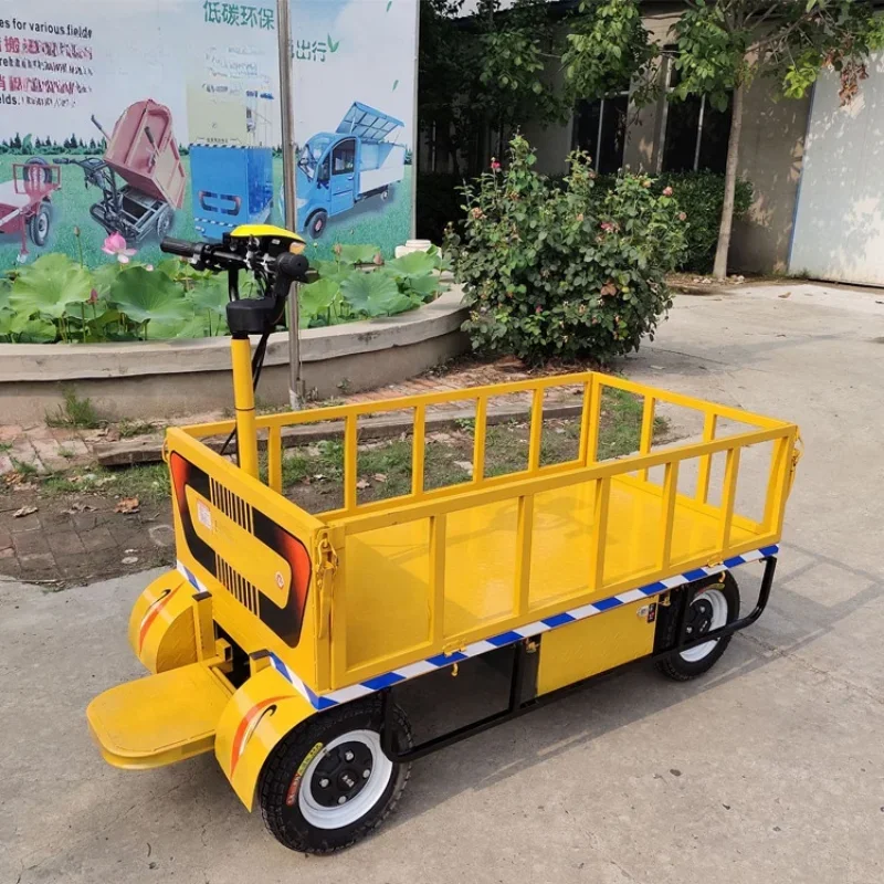 Warehouse handling tools 4 wheels flat cart heavy duty cargo platform trolley battery operated electric transport cart