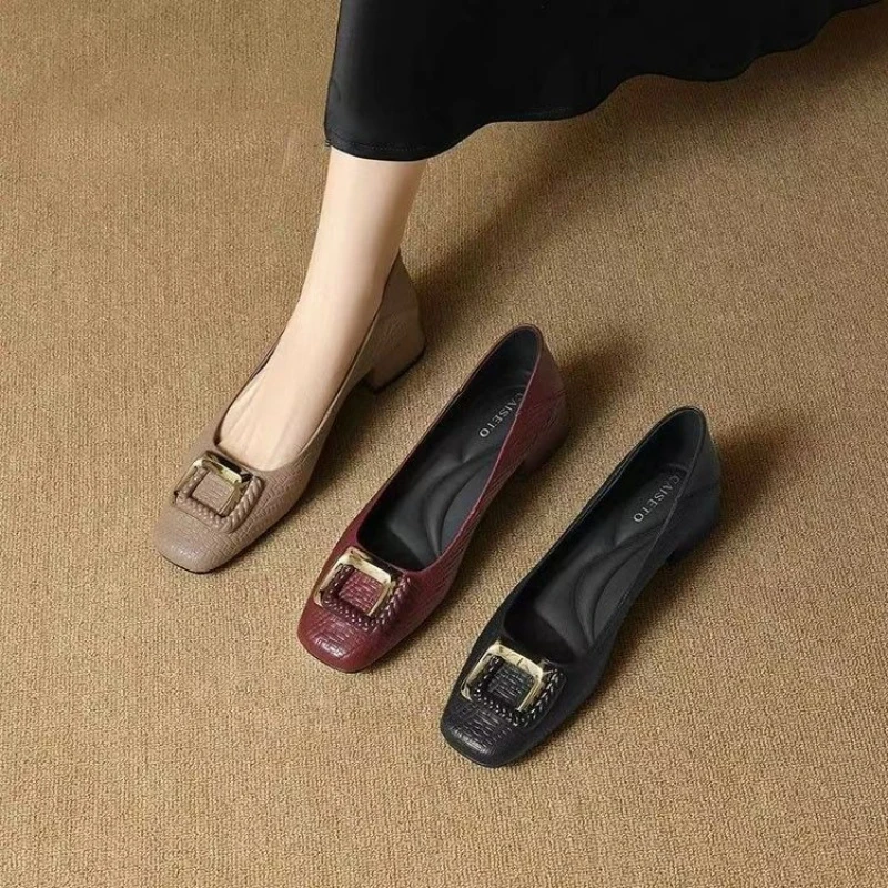 

Women Shallow Mouth Low Top Shoes Rubber Sole Slip On Loafers Low Heel Less Than 3cm Flat Sole PU Casual Single Shoes