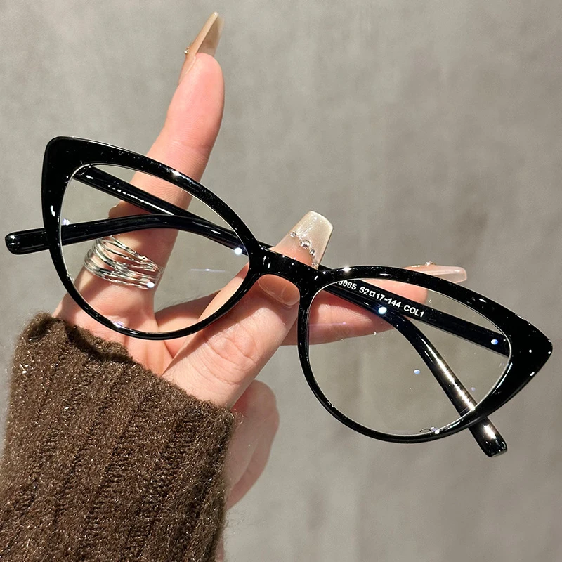 New Cat Eye Frame Anti-blue Light Flat Light Mirror Fashionable High-end Personalized Glasses Frame JH3093