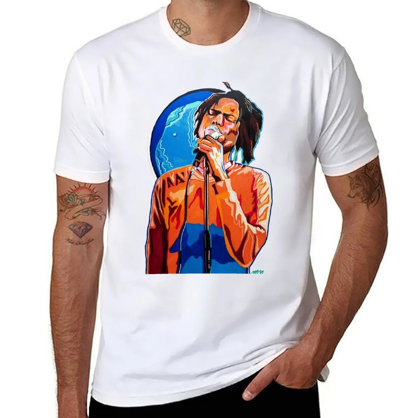 

Daniel Caesar Art T-Shirt man graphic t shirt t shirt personalised T-Shirt