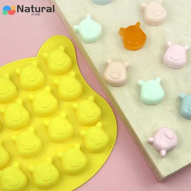 16 Holes Non-Stick Cartoon Bear Silicone Chocolate Mould Silicone Ice Cake Mold Pastry Molds Food Grade Kitchen Baking Tools