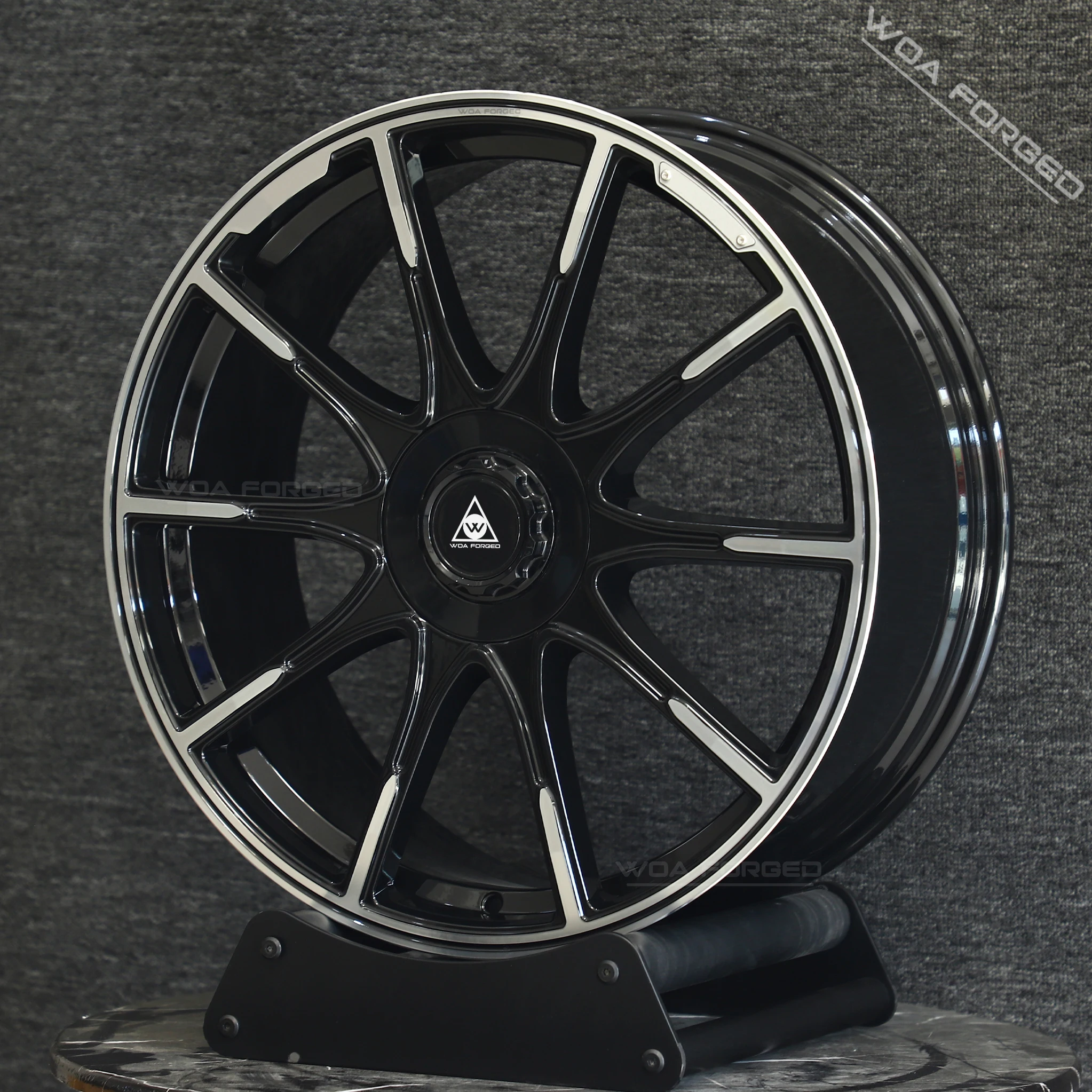 Style populaire forgé à haute résistance 19 20 21 pouces roues en alliage de luxe multi-rayons 5x139.7 5x127 roues intégrales adaptées pour F8124