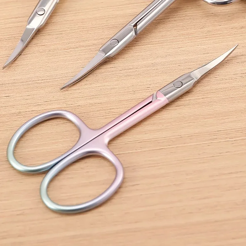 精密曲げステンレス鋼はさみ - 眉毛やメイクケアのための多機能美容ツール、滑り止めグリップ付き