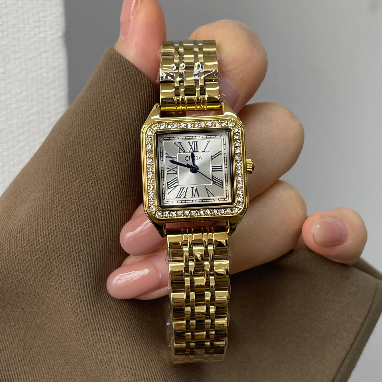 CILOA Square Retro High Quality Workplace Watch Gold Stainless Steel Strap Trendy Fashion Compact Waterproof Quartz Watch