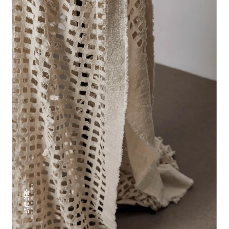 

Промытая хлопково-льняная ткань с полой сеткой для креативного платья, дизайнер модной одежды на дворе, ткань для шитья своими руками