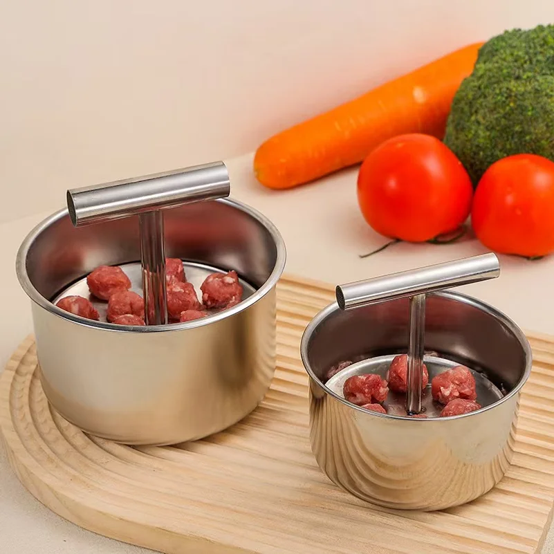 Household stainless steel meatball maker, a kitchen tool for making meatballs and fish balls for everyday use