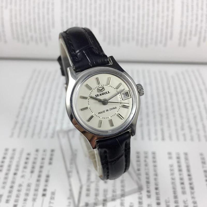 

Оригинальный запас, произведенный на Tianjin Watch Factory, цельнометаллические женские механические часы с одним календарем марки Seagull.