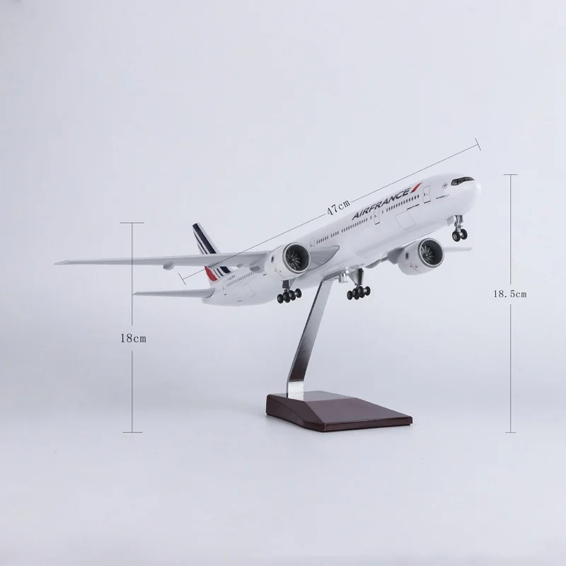 47cm Air France B777 Model Airplane With Wheel LED Light Resin Die-cast Aircraft Collection Display Gift For Aviation