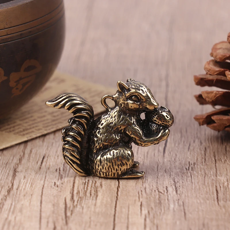 1Pc Antique Solid Small Squirrel Ornament Solid Brass Statue Figurines Squirrels Nuts Tea Pet Incense Holder Desk Decoration