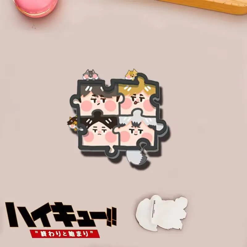 "¡Haikyuu!!" Mercancía: "Hikari Shouyang, Shadow Mountain Feixiong", broche, estuche para lápices, mochila, pin, colgante con insignia de anime