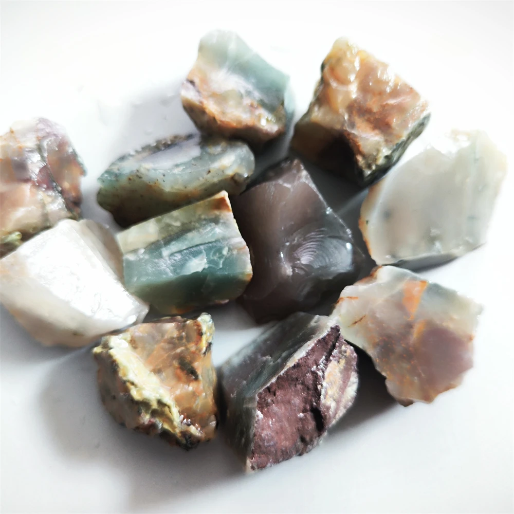 

Natural Purple Green Agate Rough Stone Family Fish Tank Decoration Stone Jewelry Processing Stone