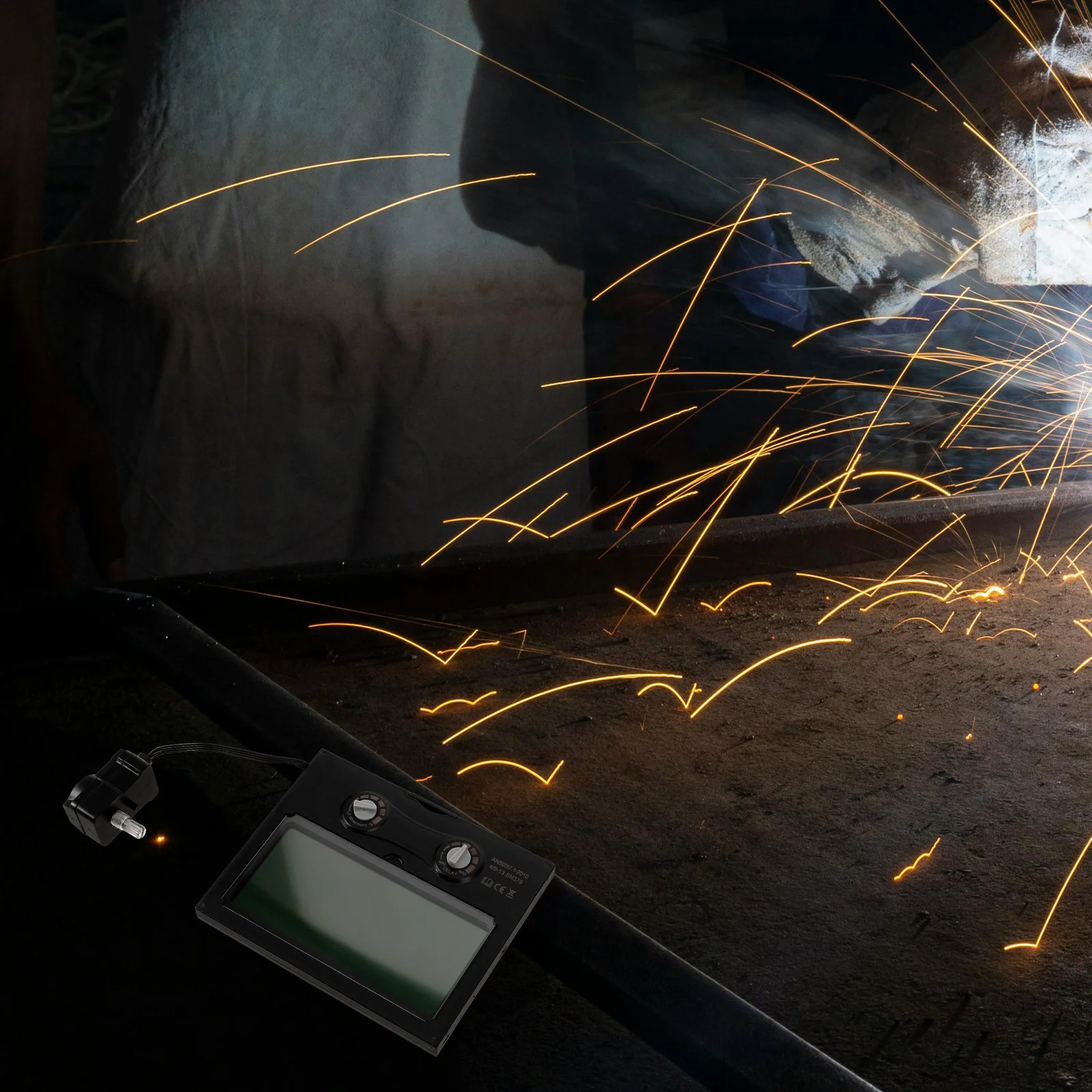 

Auto Darkening Welding Lens Solar Powered Light Sensing For Replacement Lightweight Welding Protective Equipment