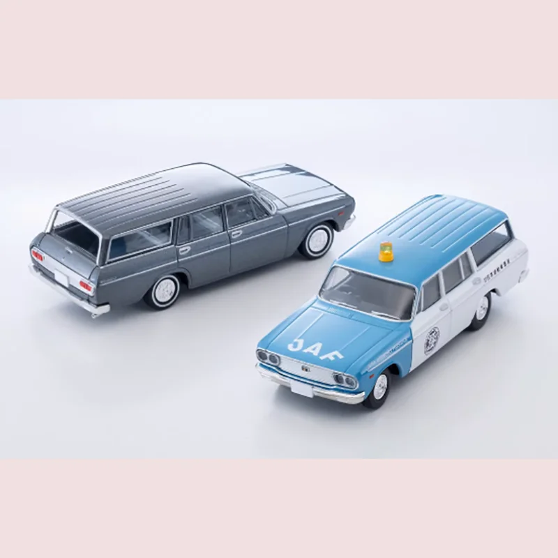 

Модель автомобиля TOMY из сплава металла в масштабе 1:64: Crown Wagon и Crown