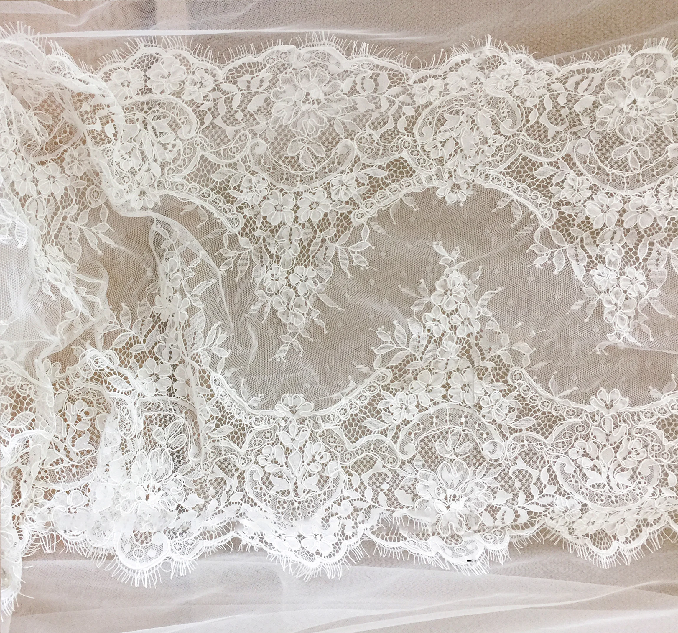 

3 yards Off-white Exquisite French eyelash lace trim 3D strand cord tulle embroidery for bridal wedding dresses veil accessories