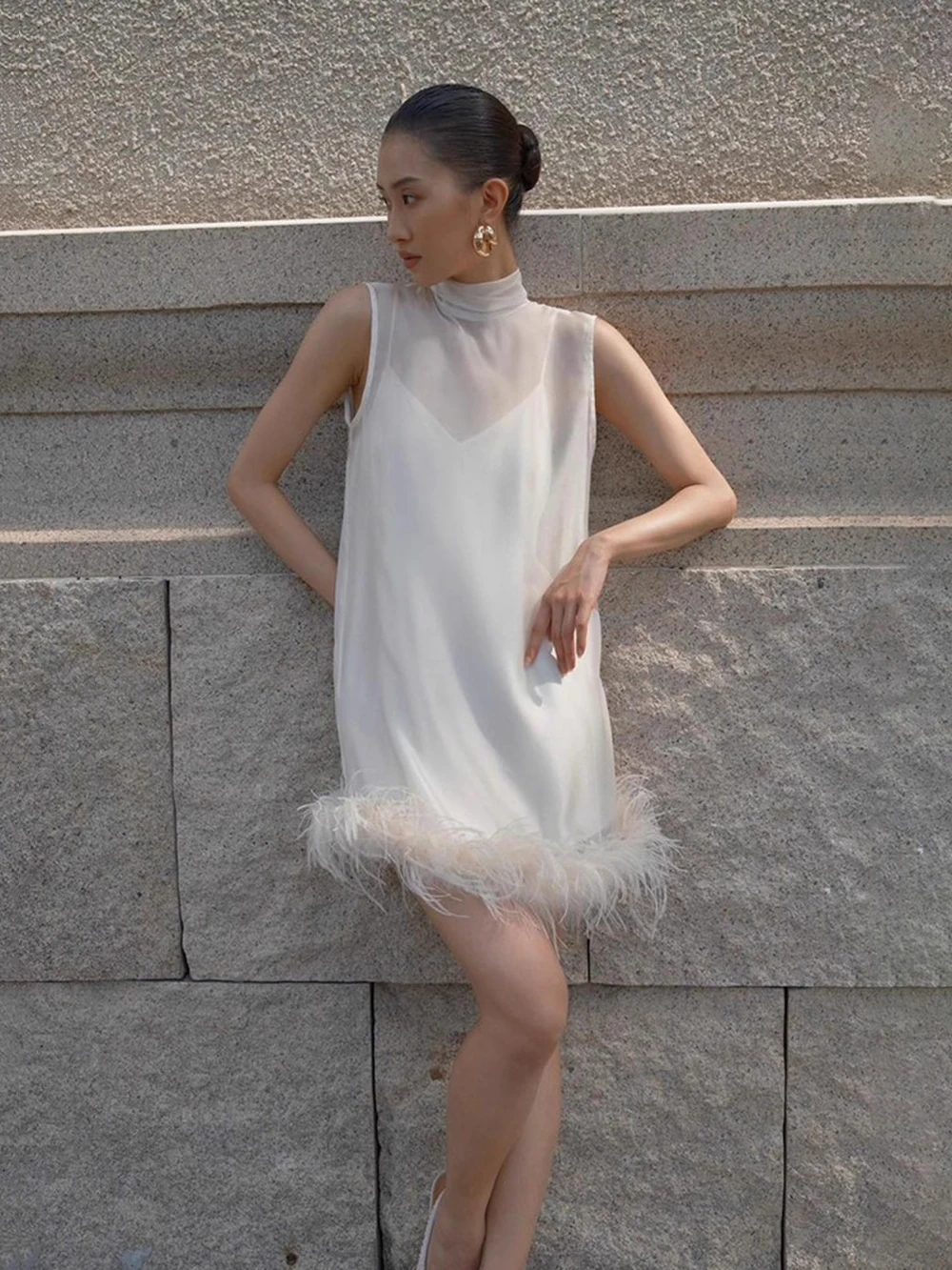 Modphy Solid Spliced Feather Slim Mini 2-piece dress For Women Turtleneck Sleeveless Temperament Dress Female New