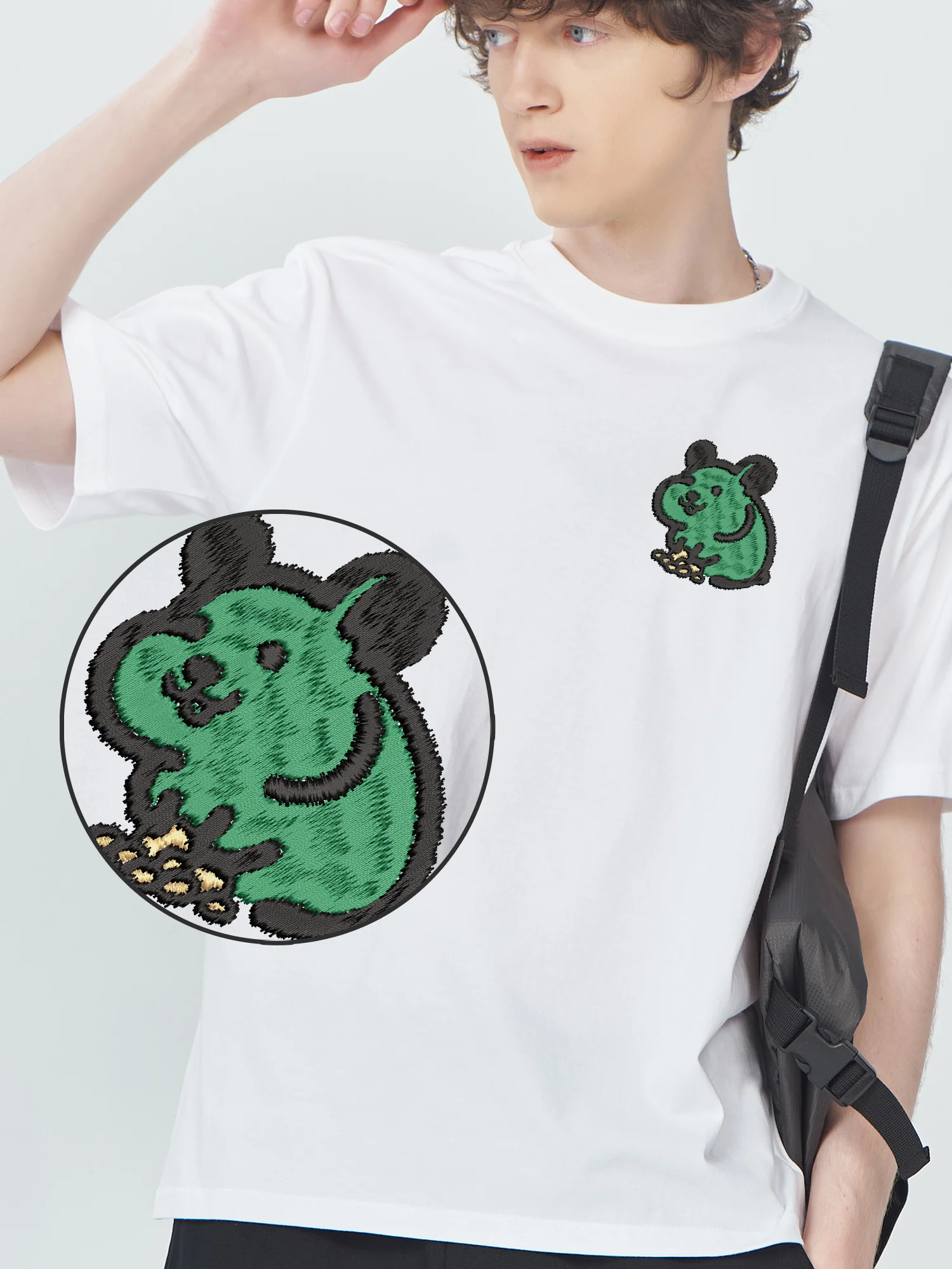 

Lovely Squirrel Embroidered T-Shirt Tops For Men Women Unisex 100% Cotton Embroidery Short Sleeve Shirts