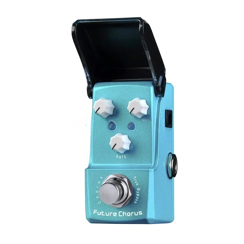 Choral distortion guitar effect pedal processor