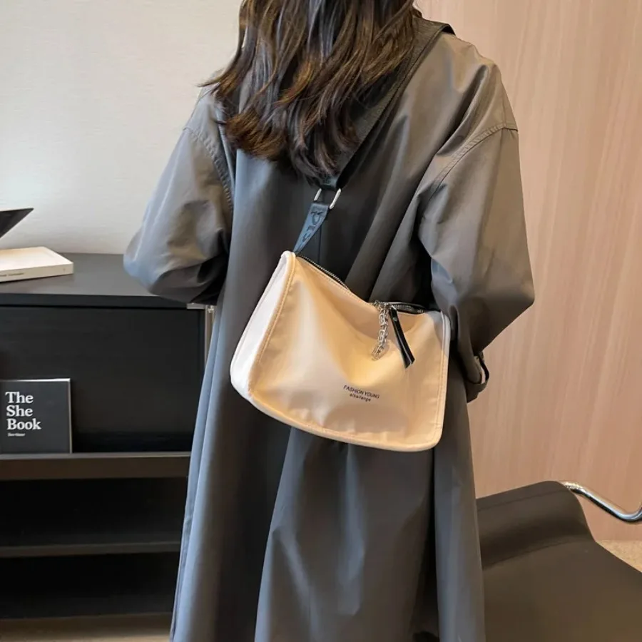 

New advanced texture fashion simple versatile popular canvas women's bag commuting daily generous shoulder crossbody bag