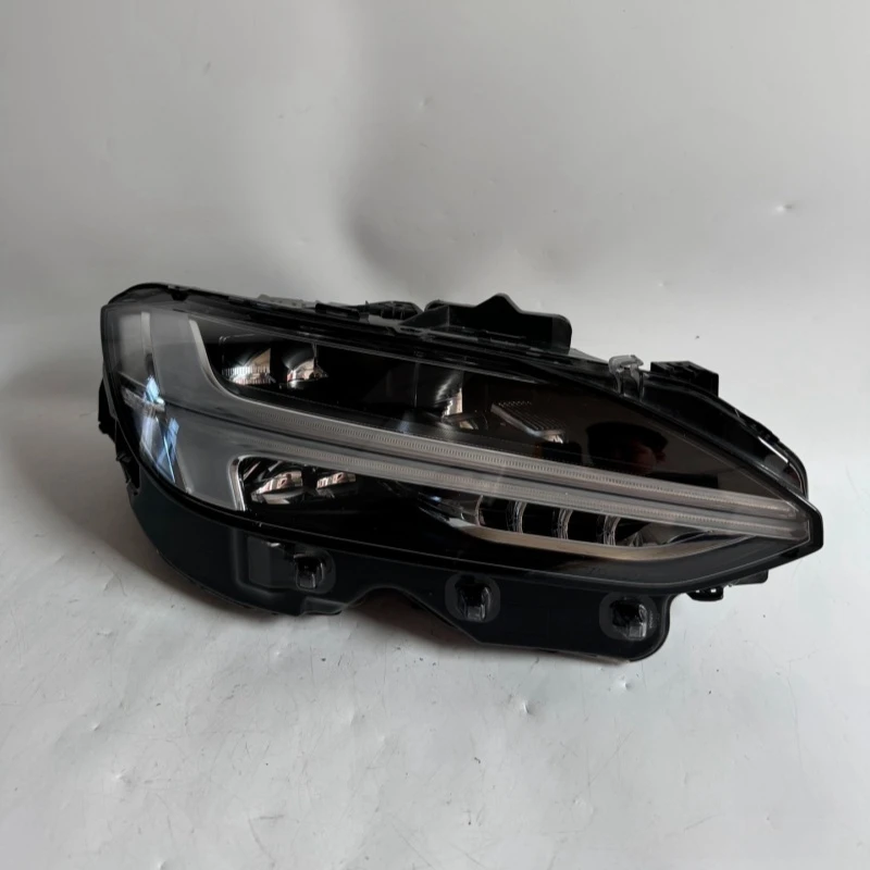 2017-2024 Car headlight suitable for Volvo S90 Headlights S90 LED headlights