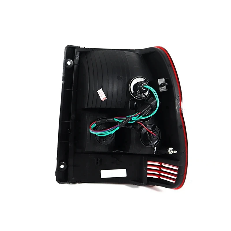 

Задний фонарь для Mitsubishi Pajero Montero IO Pajero MINI 1998-2007 MR535073 MR535074