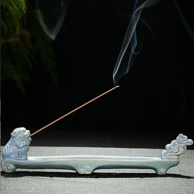 

Ceramic Sandalwood Stick Incense Holder Auspicious Lion Incense Base Aromatherapy Censer for Home Decor Tea Ceremony