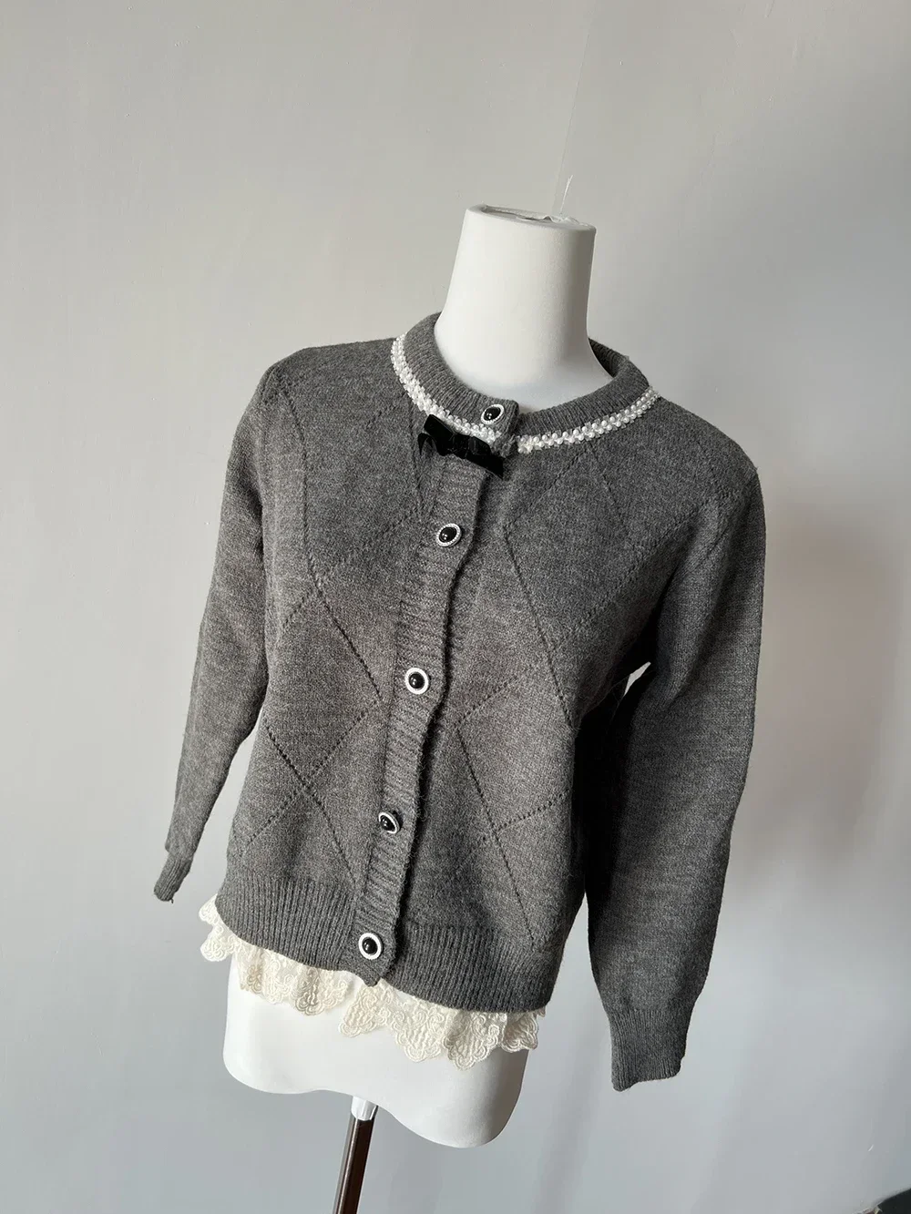 ถักเสื้อสเวตเตอร์ถักผู้หญิง PURE Lust สไตล์สีดํา LACE-up Bow ฤดูใบไม้ร่วงใหม่ SLIM FIT เอวสั้นเสื้อกันหนาว Keep WARM ยืดเล็กน้อย