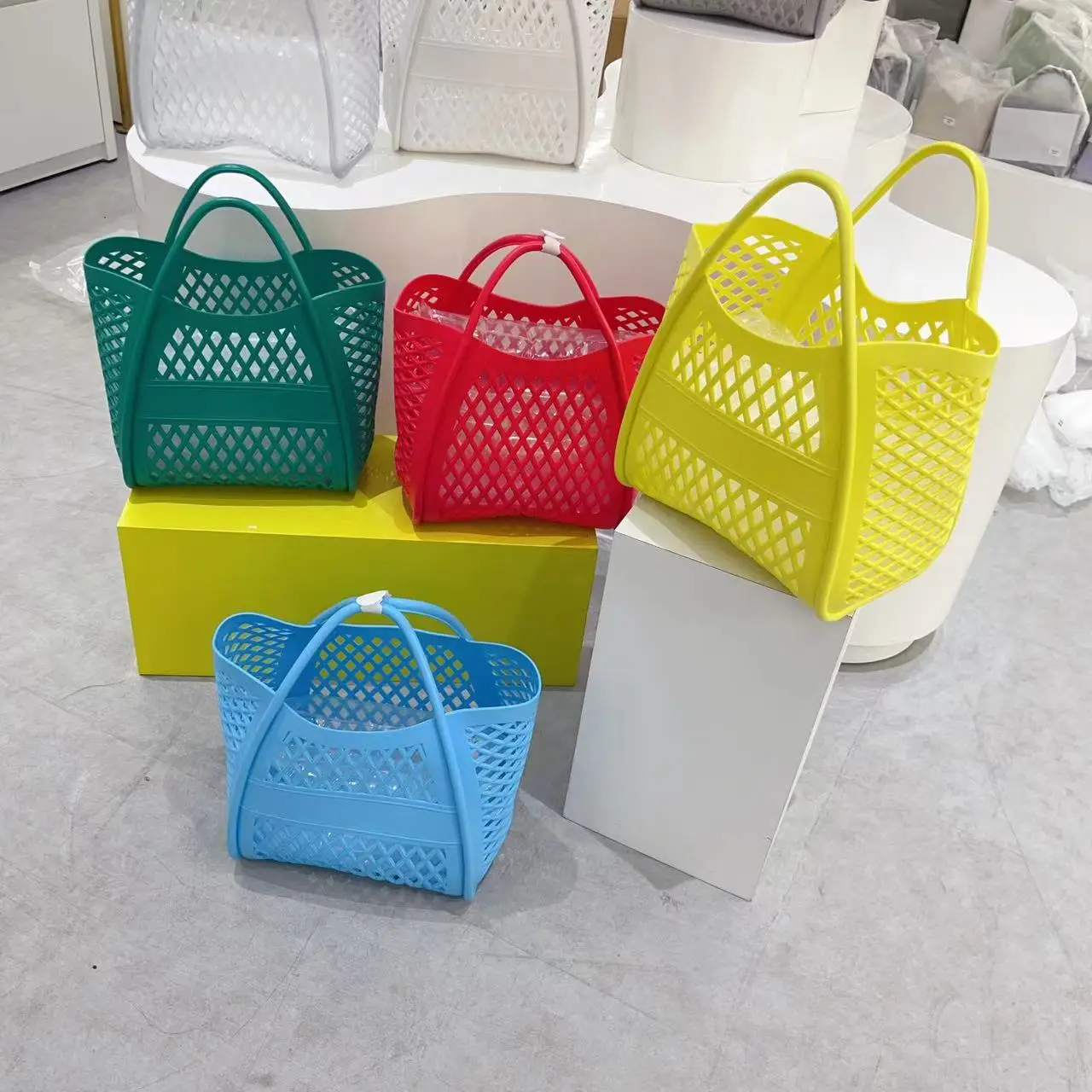 Jelly Handbag Silicone scavato cestino di verdure borsa da Picnic cestino della spesa borsa da spiaggia in PVC cesto portaoggetti per il lavaggio e