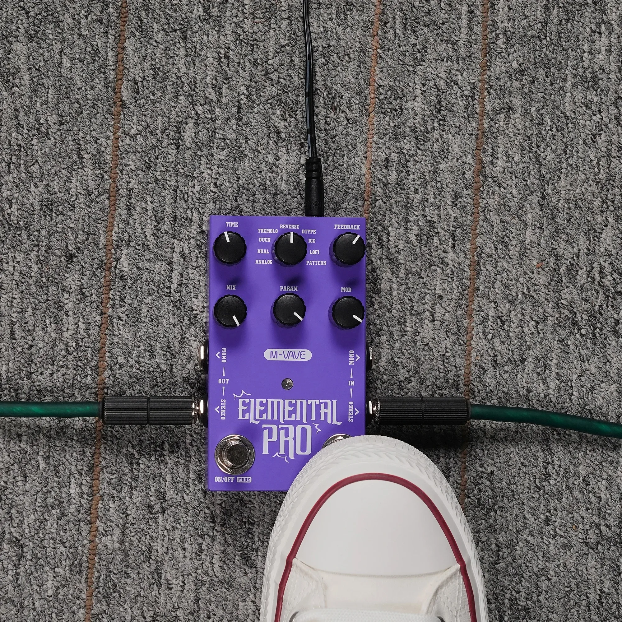 M-VAVE GALAXIA Reverb Digital Stereo Guitar Pedal 9 Delay 9 Reverb Sounds & ELEMENTAL PRO Delay Effect Pedal view 6