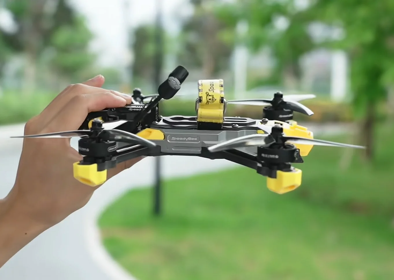 

SpeedyBee Master5 V3 5-inch Frame O4 Pro Air Unit F405 V5 FC ICM42688 Gyro FPV DIY Accessories