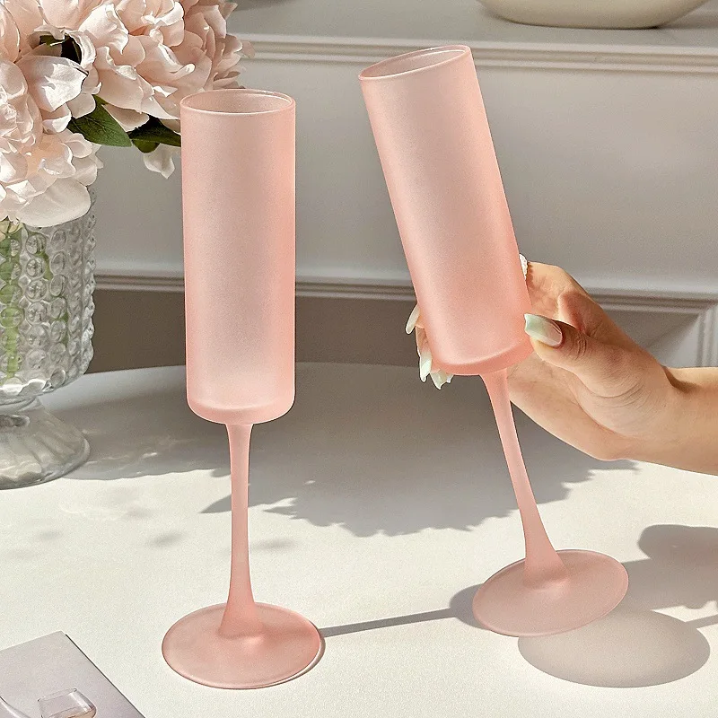 French Straight Tube High Legged Glass with a Sense of Atmosphere, Frosted Powder, Champagne Glass, Cocktail Glass