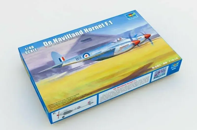 

Комплект пластиковой модели Trumpeter 1/48 De Havilland Hornet F.1 02893