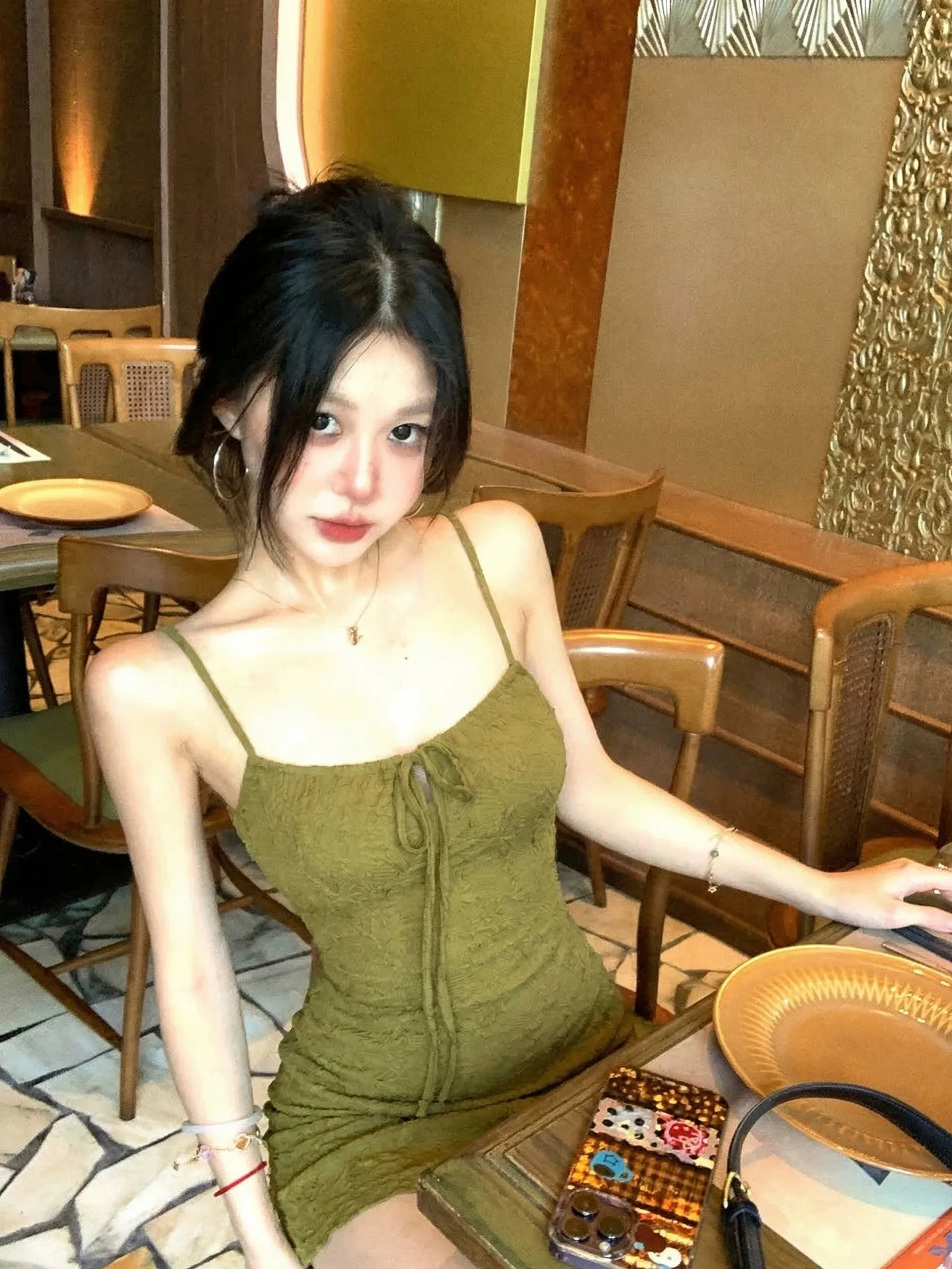 Sexy Green Strapless Slimming Short Dress Set for Short Women Summer Holiday Waist-Cinching Trendy Girls' Ensemble