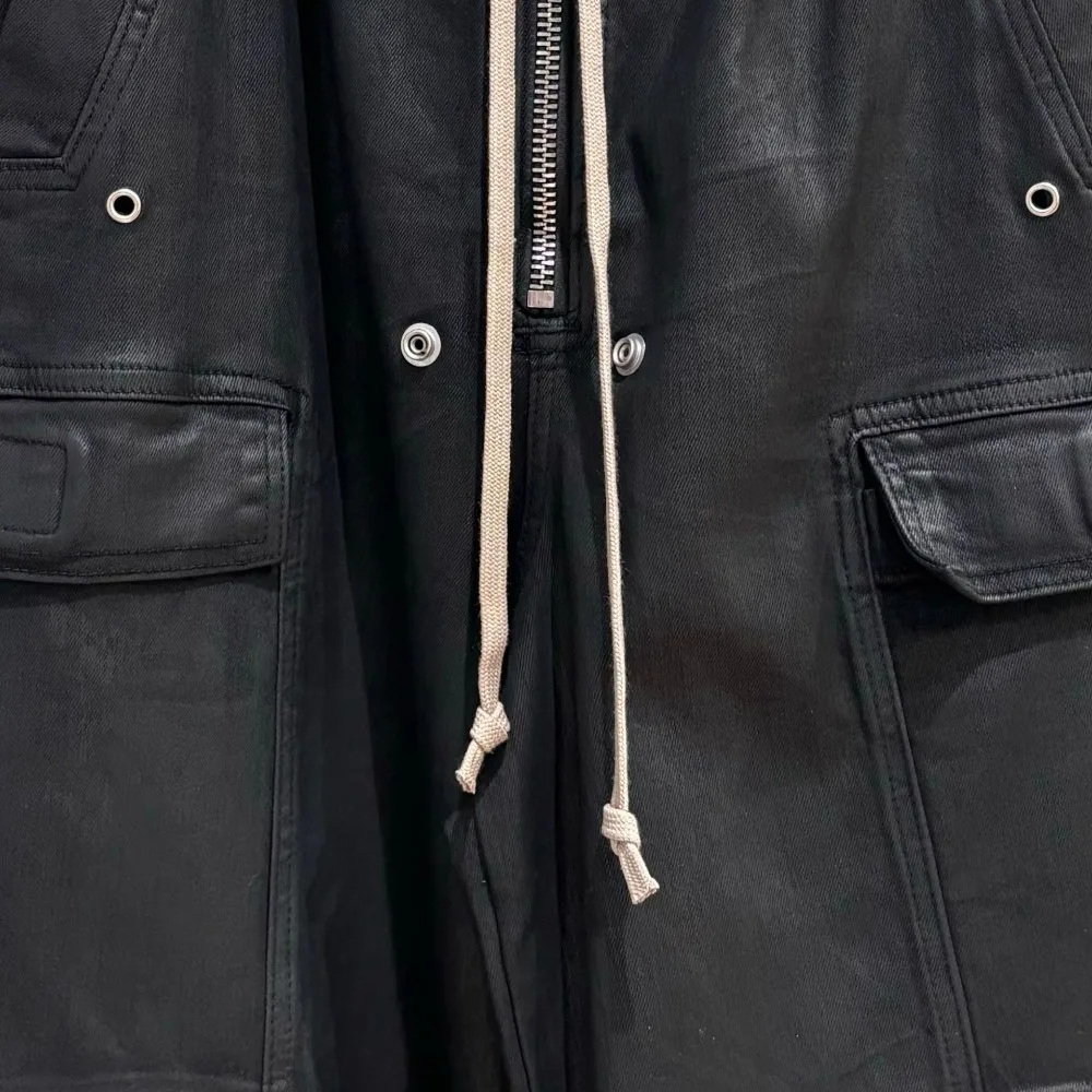 Dunkle RO-Stil High Street Style Arbeitsjeans mit weitem Bein, elastische Taille für Herren, dunkle, bodenlange, ausgestellte Freizeithose mit mehreren Taschen