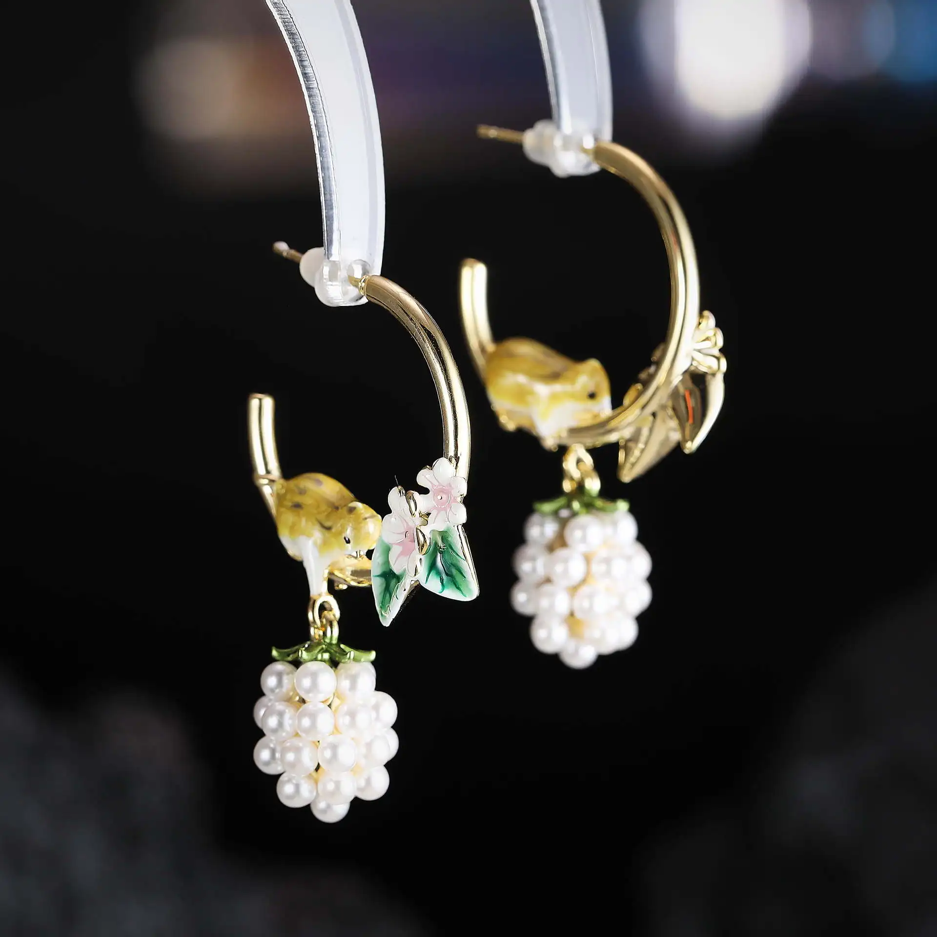 Fresh Grape Pearl Floral Stud Earrings Light Luxury S925 Silver Sweet Cute for Girls
