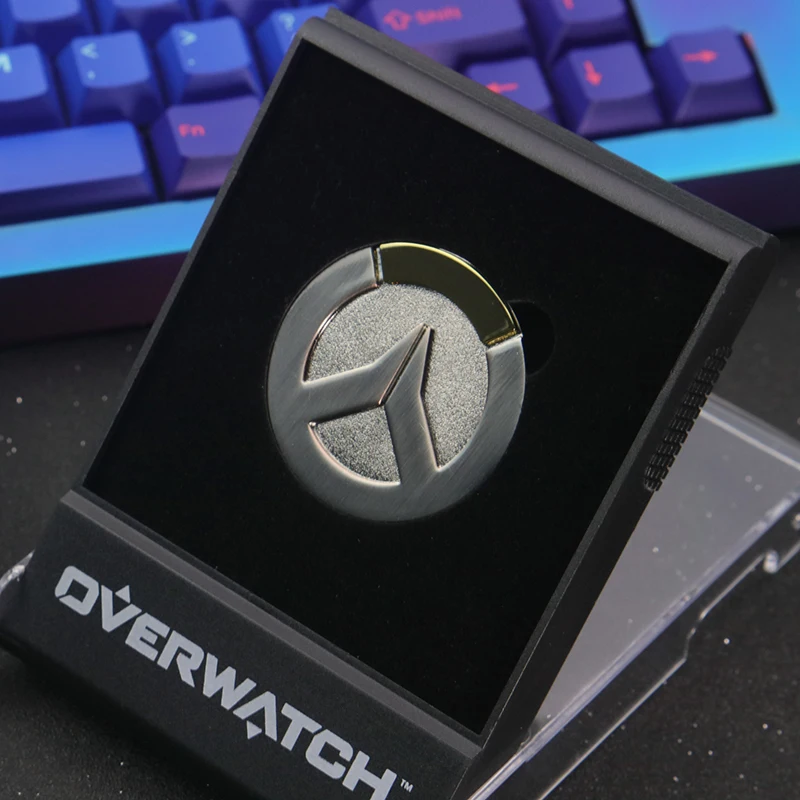Game Overwatch Return Reinhardt Wilhelm Coins Metal Badge Art Collection Physical Souvenir Cosplay Doujin Birthday Gifts for Men