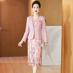 Sexy Pink Luxury Mother Of The Bride Dress With V Neck  Collar  Lace Two -Piece Knee  Embroidered Women  For Wedding Party