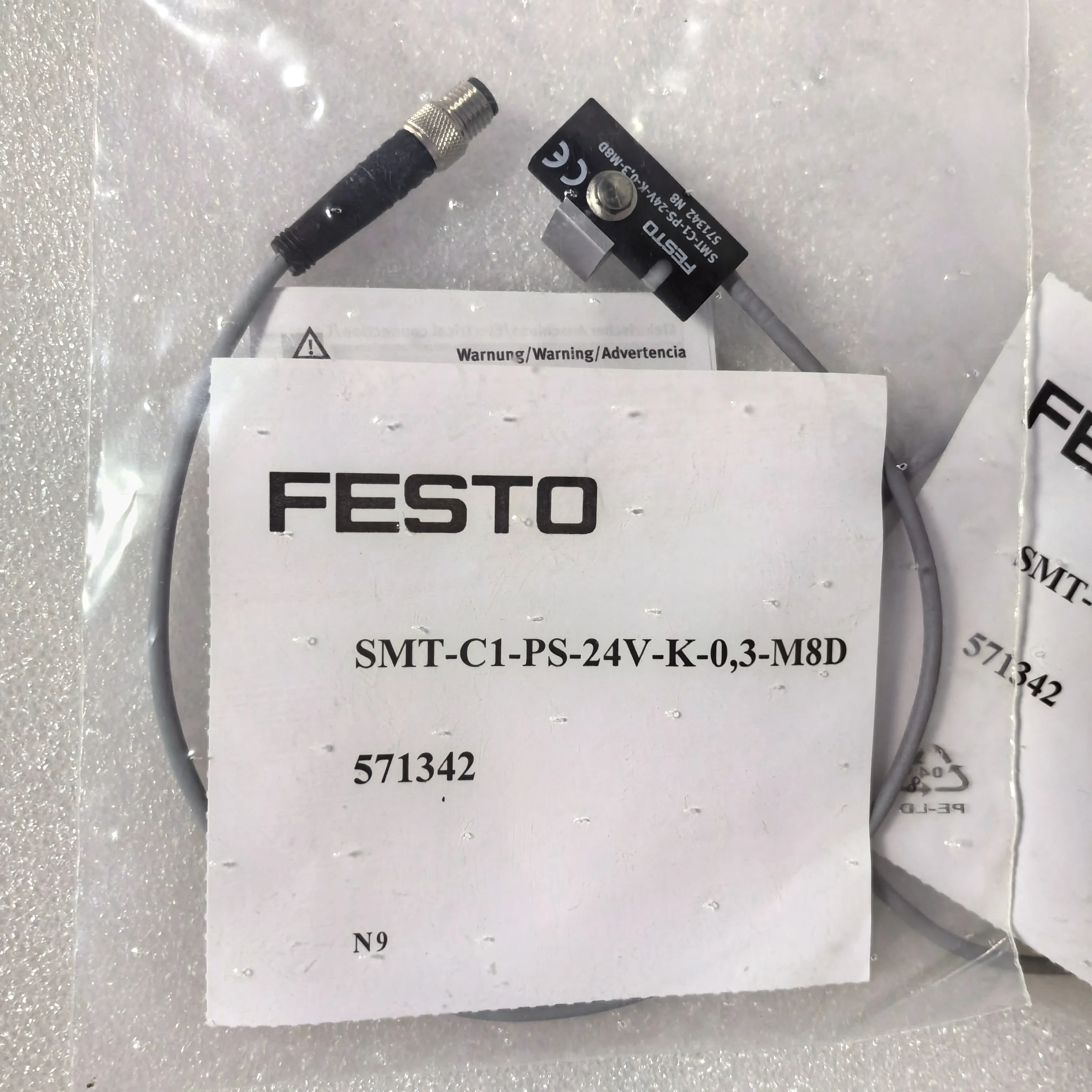 

FESTO SMT-C1-PS-24 571342 571341 571339 571340 SMT-C1-PS-24V-K-0,3-M8D SMT-C1-PS-24V-K-0.3-M12 Датчики цилиндров Датчик приближения