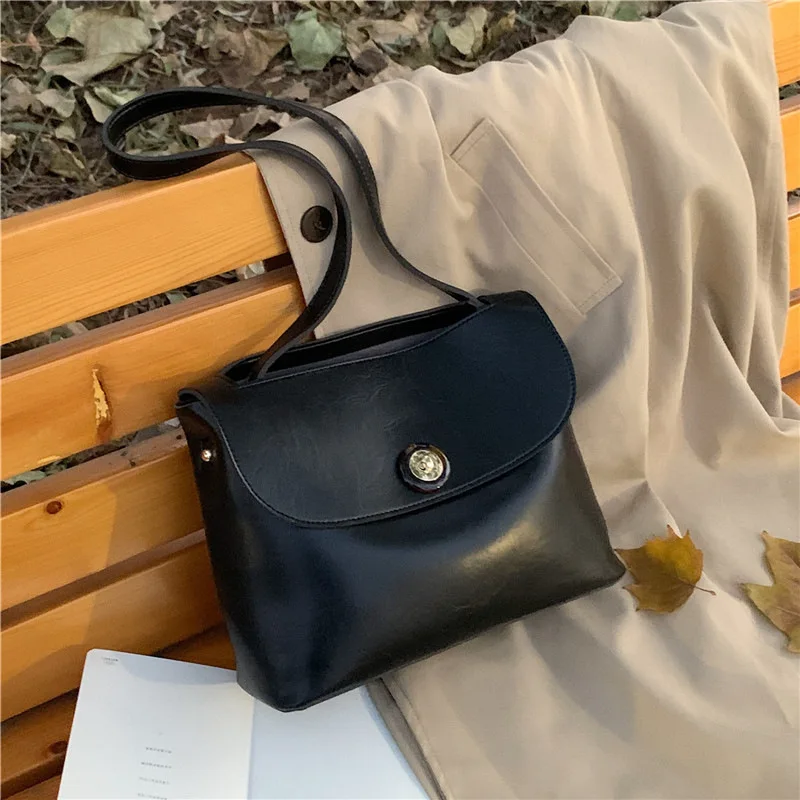 Women's Tote Bag Handbag Shoulder Bag New Fashionable Simple Atmospheric Solid Color Versatile Large Capacity Commuting Bag