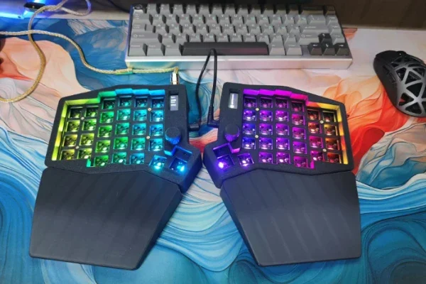 Sofle Split Keyboard Kit Custom Wired Single-mode RGB Split Keyboard Ergonomic Hot Plug Layout Prog Rammable Vial Key Sofle Kit