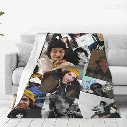 Finn Wolfhard Collage coperte attore flanella coperta da tiro decorazione del divano di casa copriletti morbidi e caldi