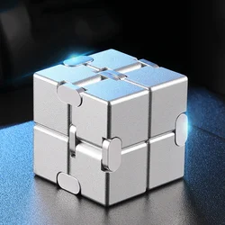 Unlimited Magic Cube Sensory Toys Colorful Portable Mini Office Home Decoration Props Finger Decompression Toys for Kids Adult