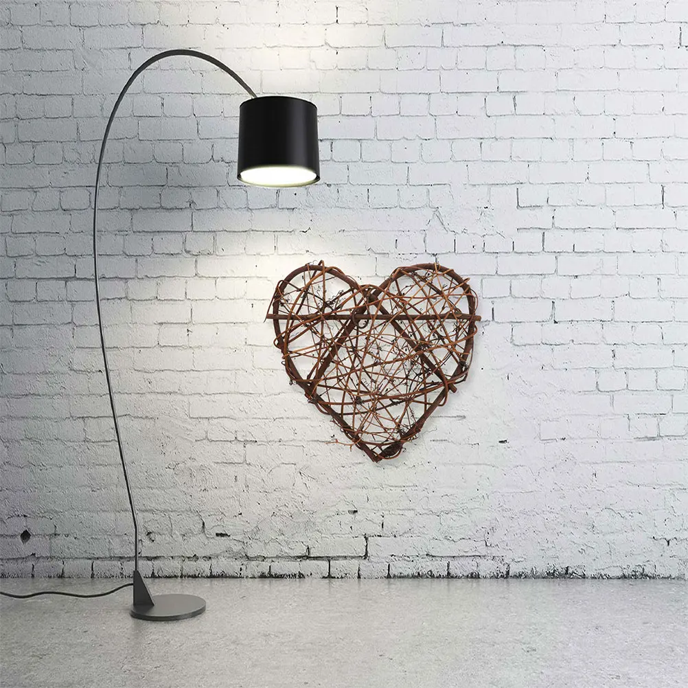 

Rattan Heart Pendant DIY Craft Home Wedding Valentines Day Decorative Present Artificial Wreath Rattan Wall Pendant Decoration