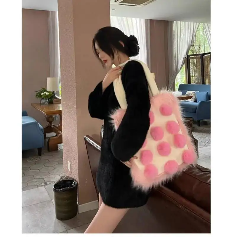 Bloom Plush Large Capacity White Shoulder Bags Women New Sweet Cool Casual Tote Bag Female Fairycore Y2k Handbag Aesthetic