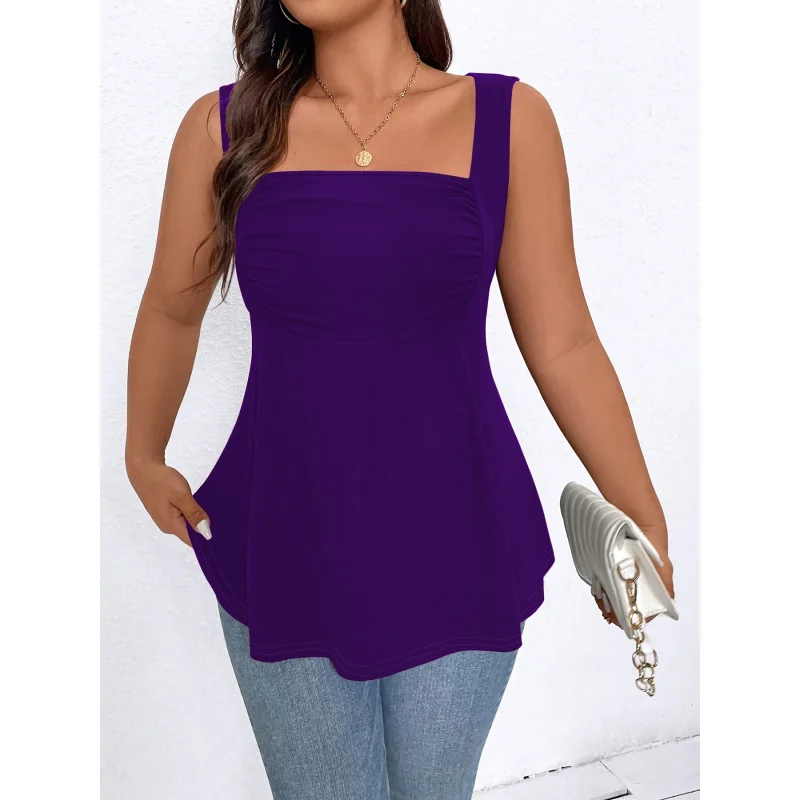 

Yutong'S Directional Style Features a Plus-Size Sleeveless Top with a Square Neckline And Ruffled Edges