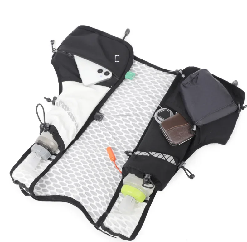 New Large capacity hiking backpack outdoor cycling water bag off-road running light socks puppet app