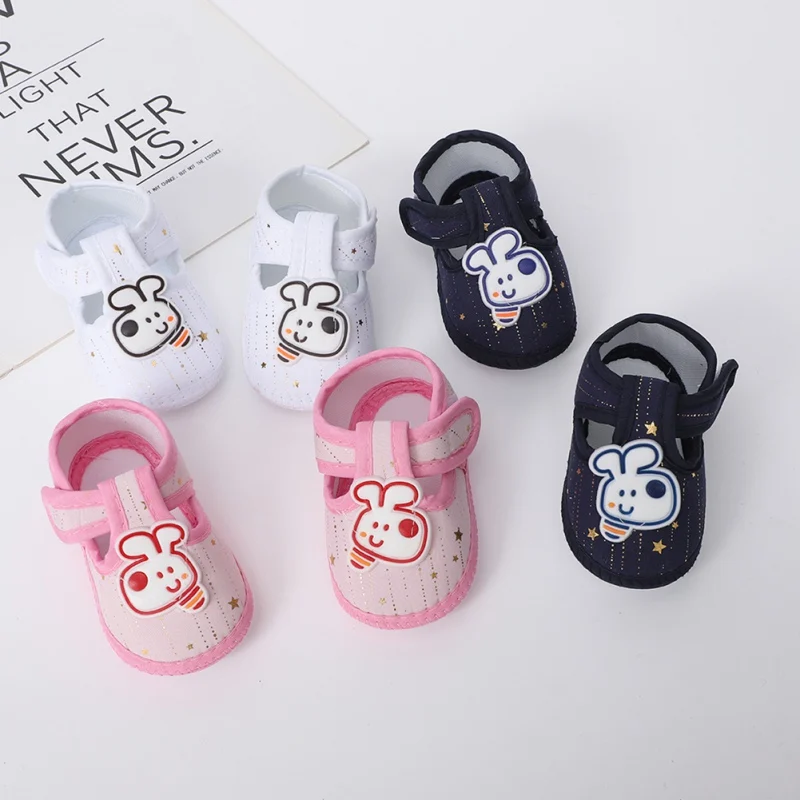 Baby Boy Girl First Walkers Newborn Cartoon Bee Soft Sole Non-slip Crib Prewalkers Infants Breathable Casual Shoes