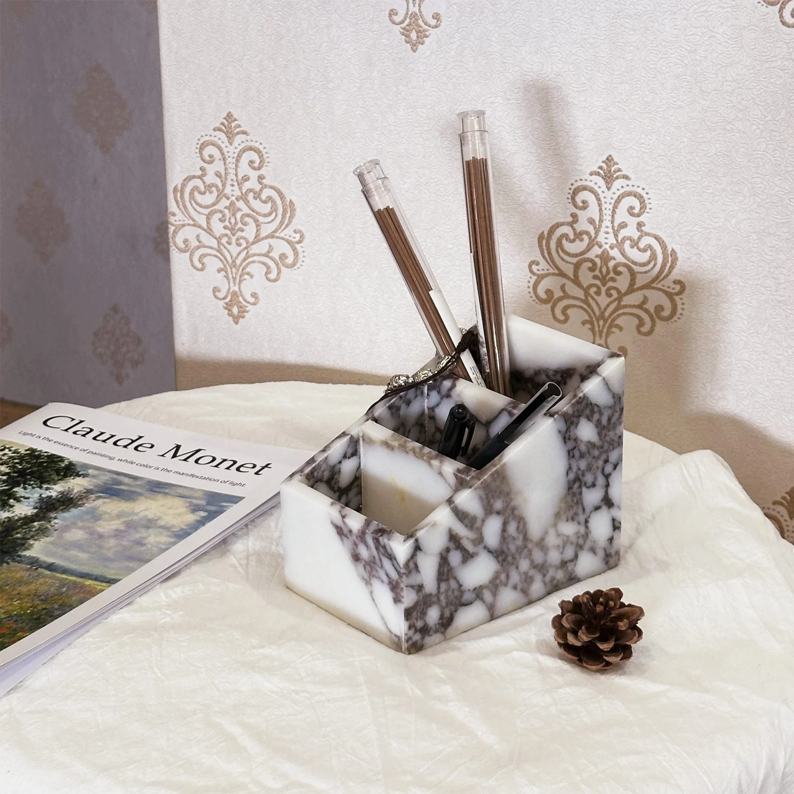 منظم سطح المكتب الفاخر من الرخام الطبيعي كالكاتا فيولا، صينية حجرية متعددة الطبقات للأقلام، فرش المكياج، منظم المجوهرات