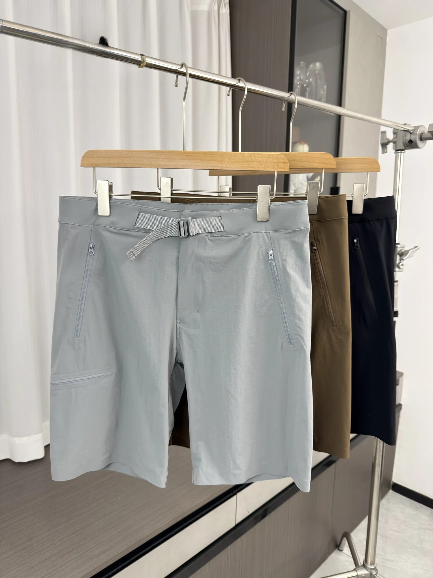 

Outdoor Men's Sporty Casual Five-Quarter Length Shorts Quick Dry Breathable Water Resistant Comfortable Summer Fashionable
