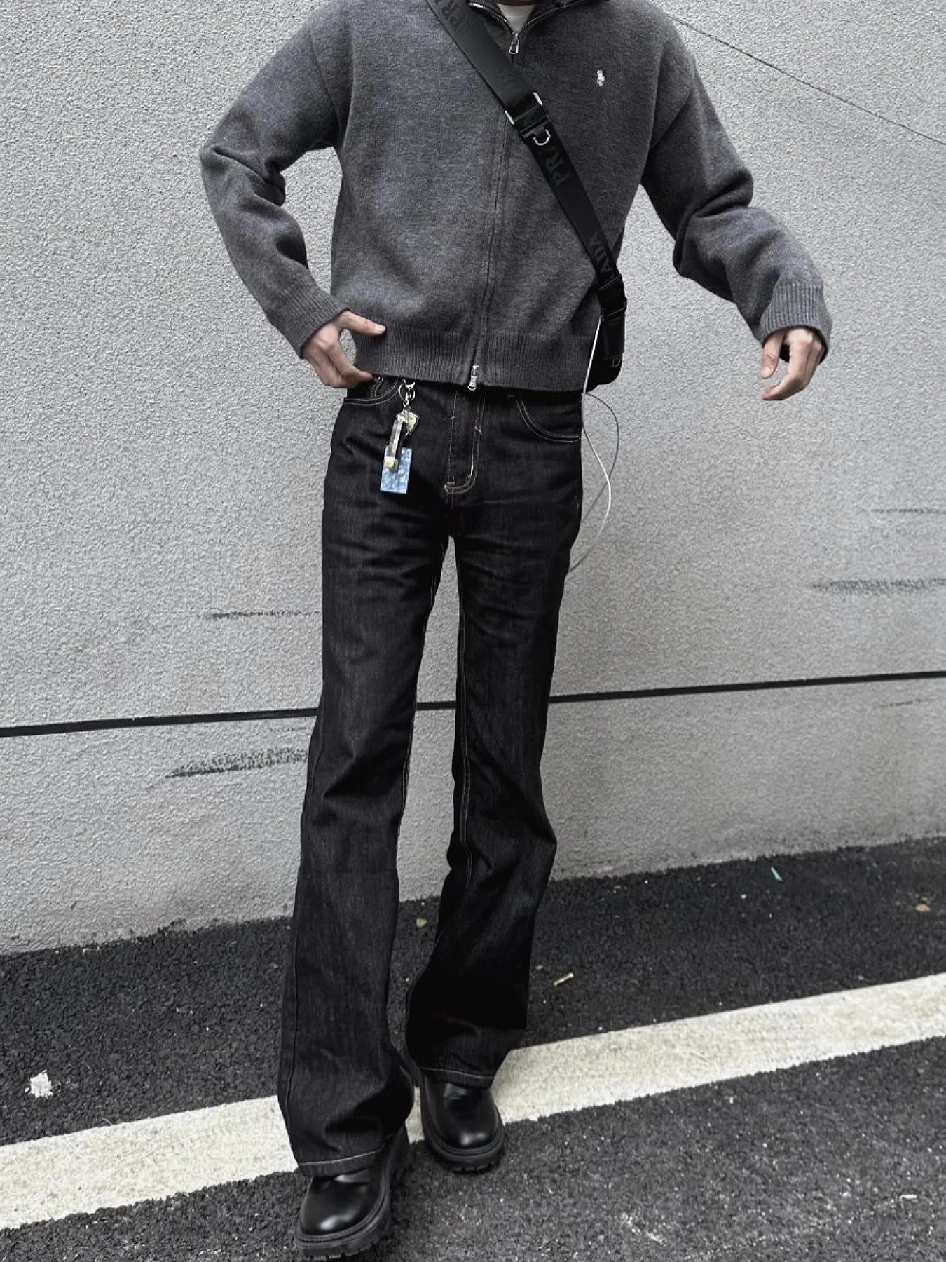 

Cleanfit Straight Leg Slim Fit Men's Jeans Black Original Denim Flared Casual Youthful Style Comfortable Stretchable Fabric