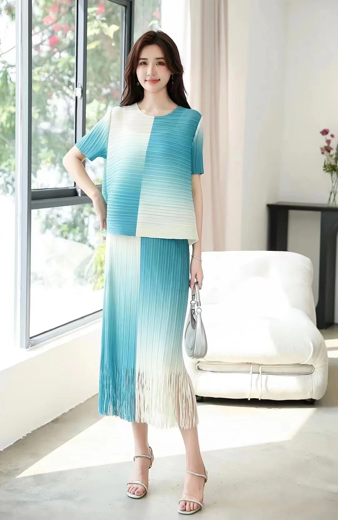 Miyake Pleated Set Women 2023 Gradient Contrast Pleated T-shirt Fringed Skirt Two-piece Summer New Fashion Suit For Women